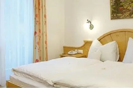 Gartenhotel Daxer 3* 滨湖采尔