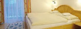 Отель Gartenhotel Daxer 3*